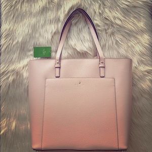 ✨BNWT kate spade 100% leather tote 🎀✨